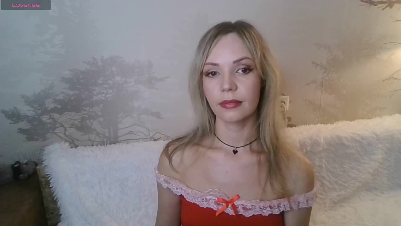 Red_Rose_98 Live Sex April 17, 2026