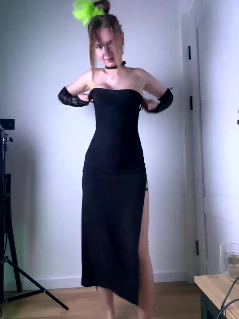 -Nezukoo- Live Sex April 17, 2026