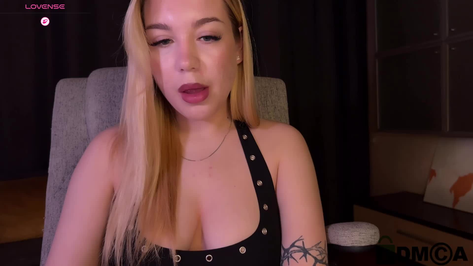 WildSugarr Live Sex April 17, 2026