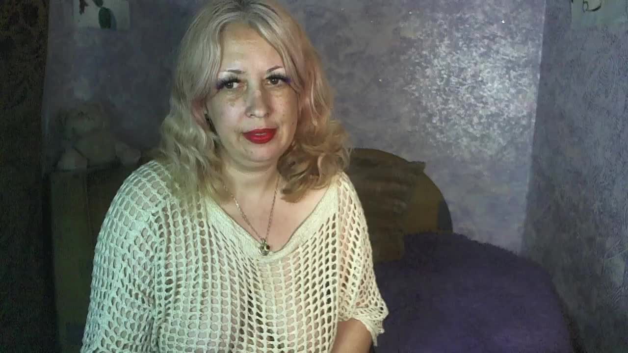 SoftGella Live Sex April 17, 2026