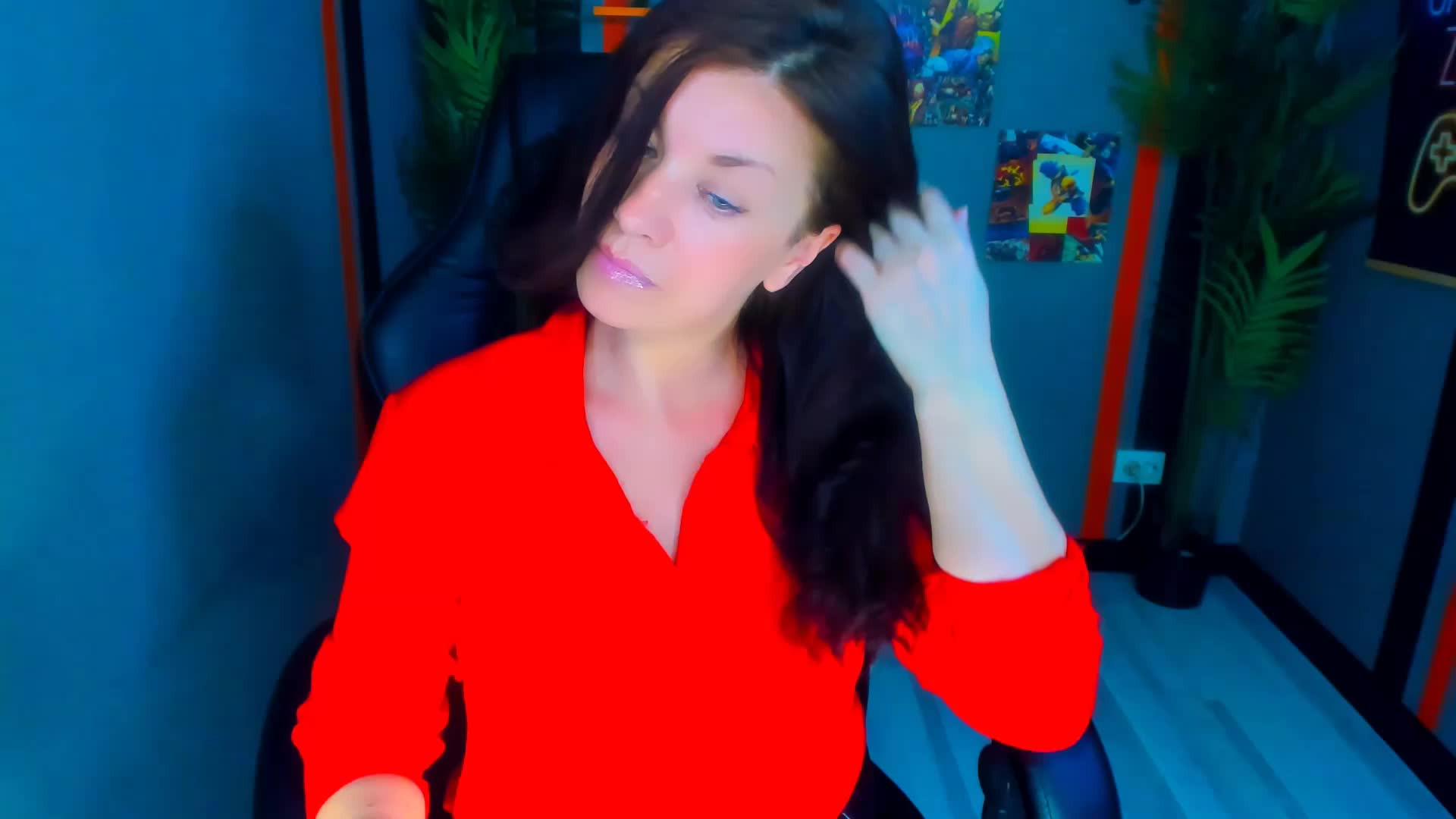 AnaMills Live Sex April 17, 2026