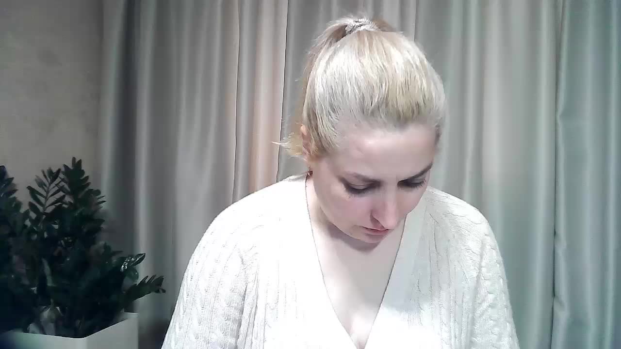 KickaIricka Live Sex April 17, 2026
