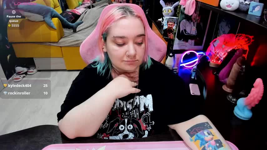 Softie_Sofy Live Sex April 17, 2026