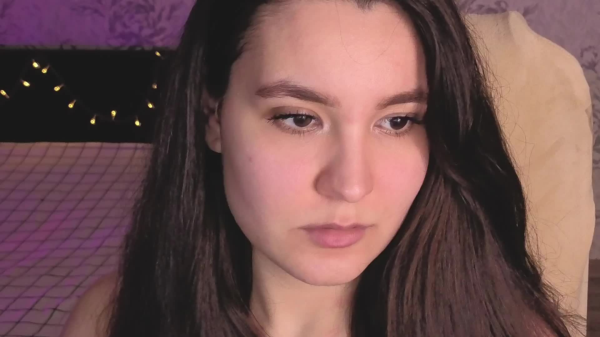 annie-fleur Live Sex April 17, 2026