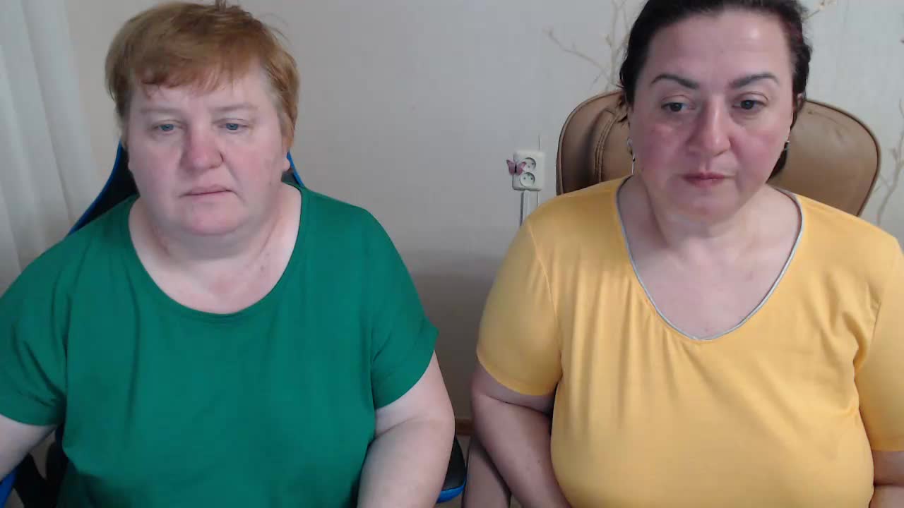 XMollyJaneEX Live Sex April 17, 2026