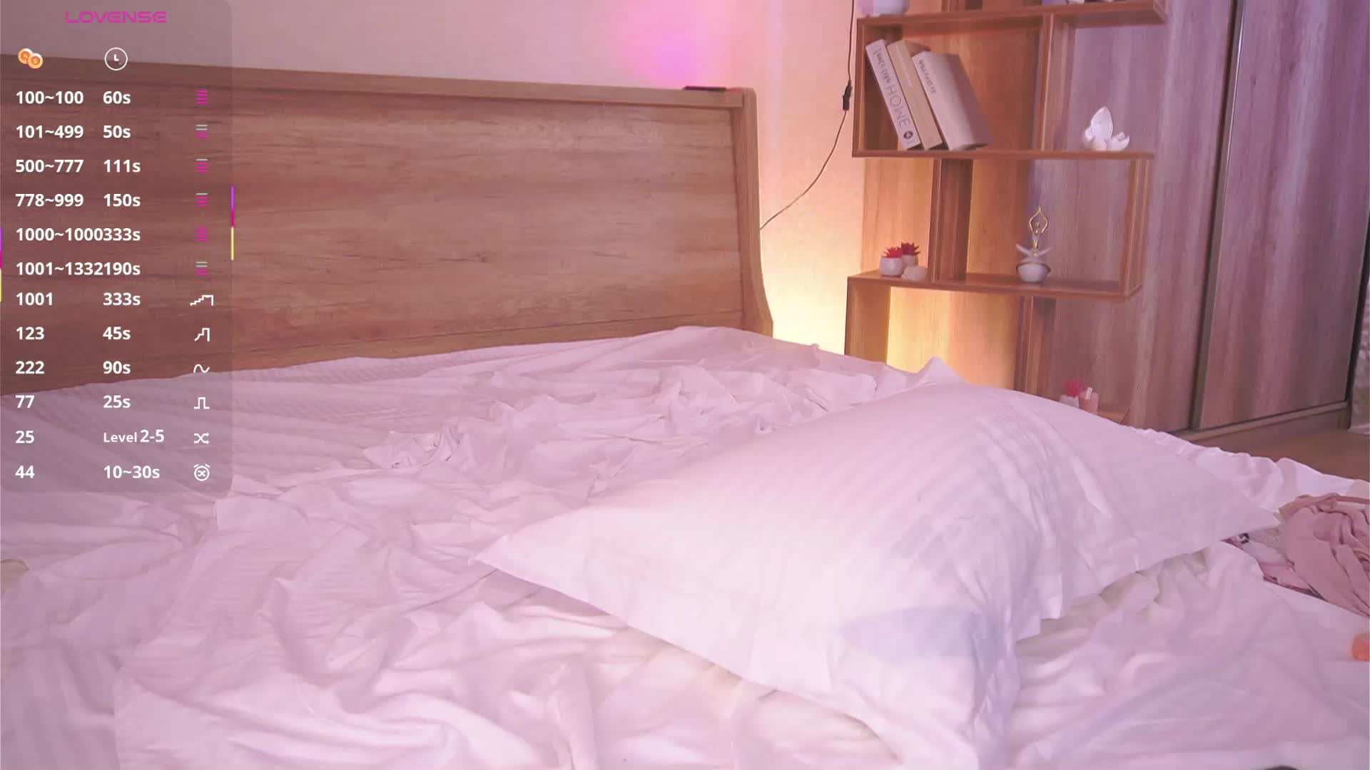 HollieDurand Live Sex April 17, 2026