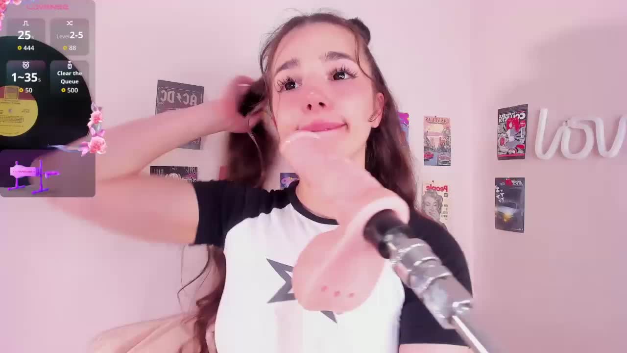 Alicebonam Live Sex April 17, 2026