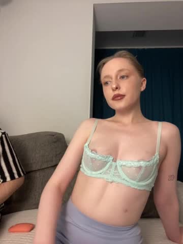 PeachPie Live Sex April 17, 2026