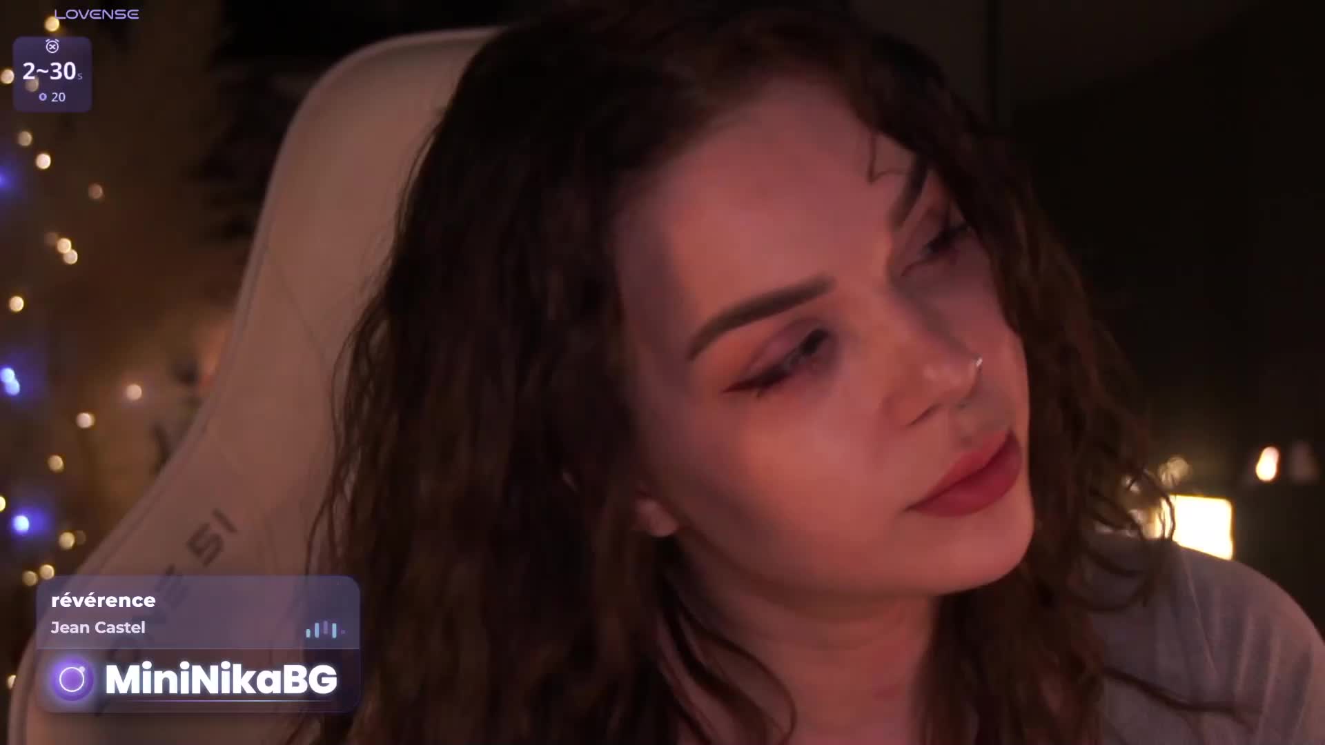 MiniNika Live Sex April 17, 2026