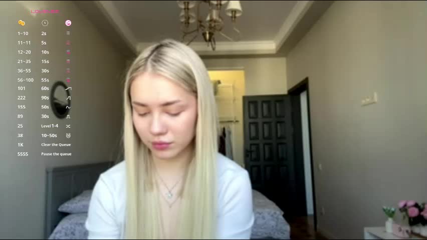 blue_bow Live Sex April 17, 2026