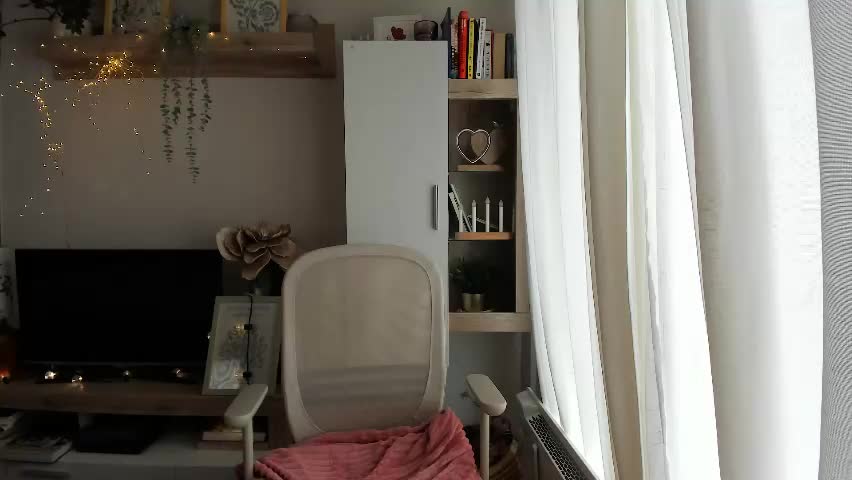 bestgirl_ofthe_neighborhood Live Sex April 17, 2026