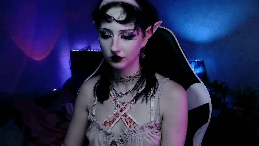 brandy_queen Live Sex April 17, 2026