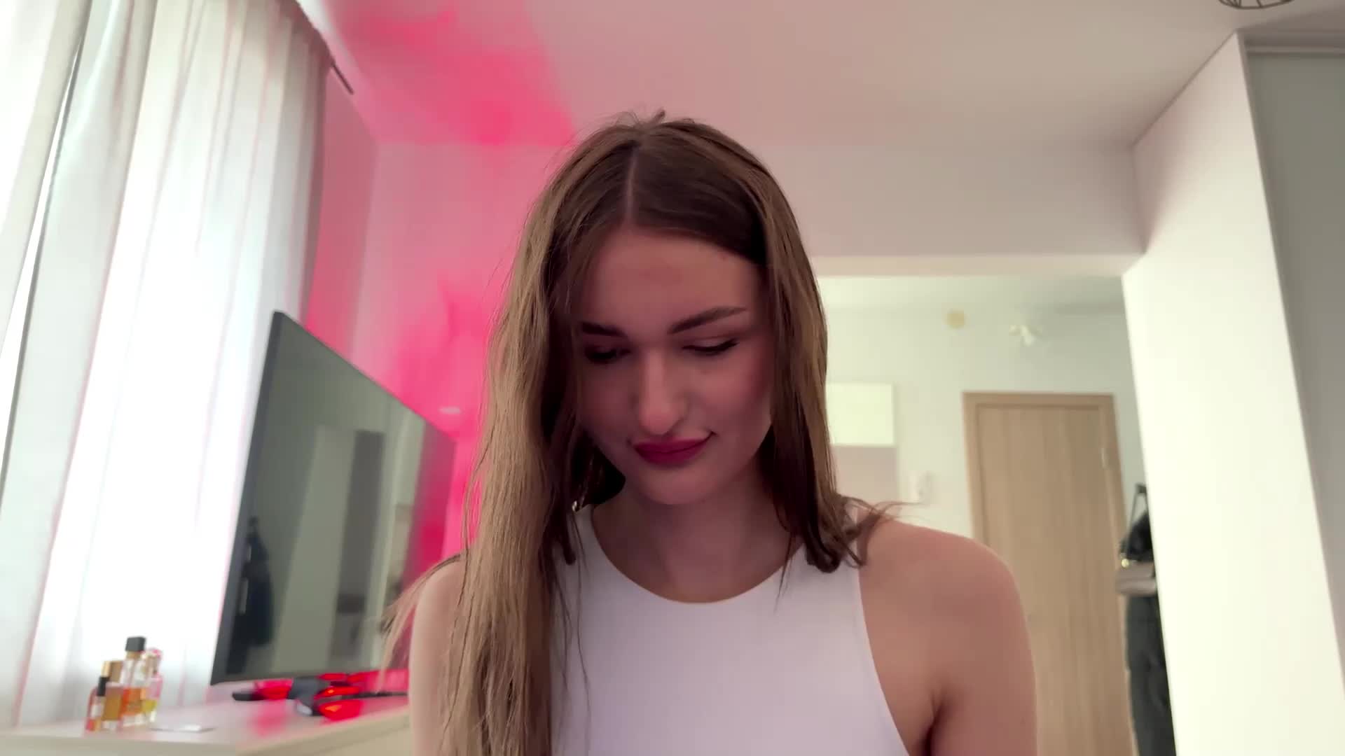 LauraMondella Live Sex April 17, 2026