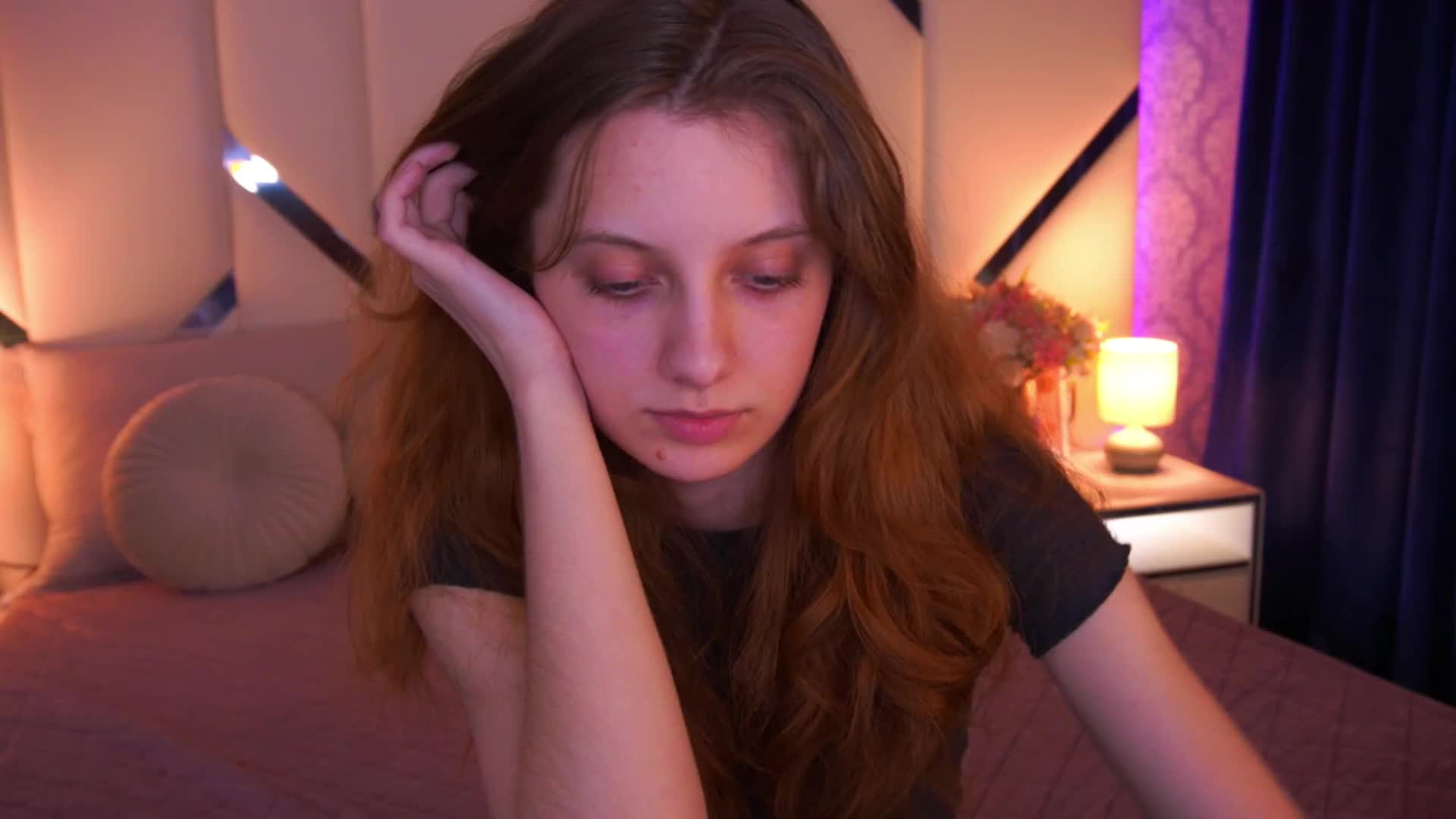 CuteeFoxy Live Sex April 17, 2026