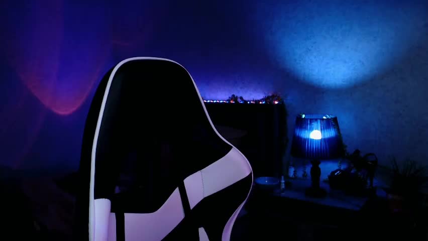 brandy_queen Live Sex April 17, 2026