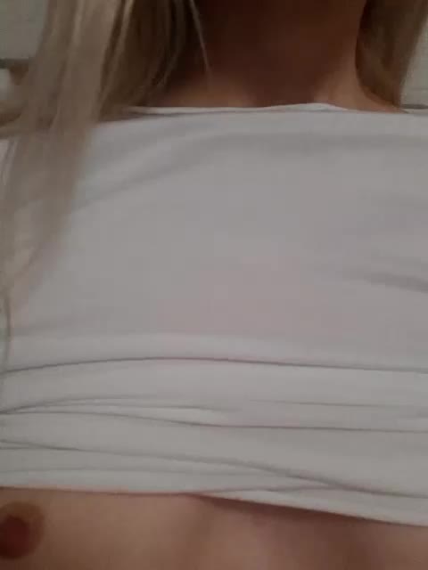 KrissKa Live Sex April 18, 2026