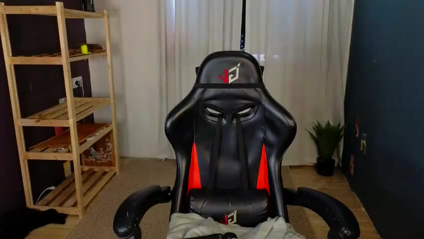 taissa_farmiga Live Sex April 18, 2026