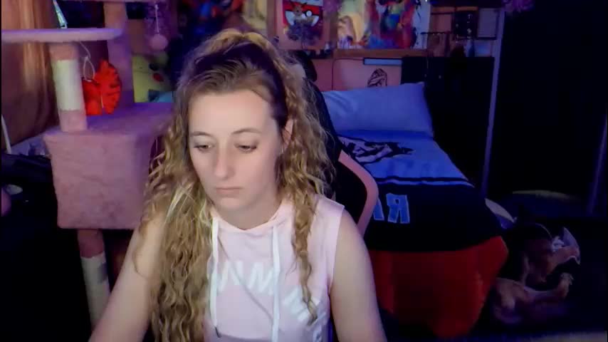 yoursecretgirlfriend963 Live Sex April 18, 2026