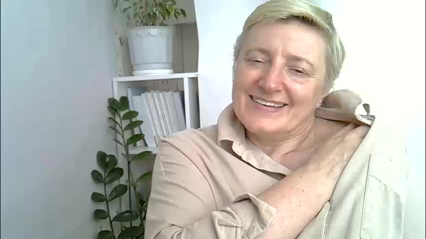 vea_motty Live Sex April 18, 2026