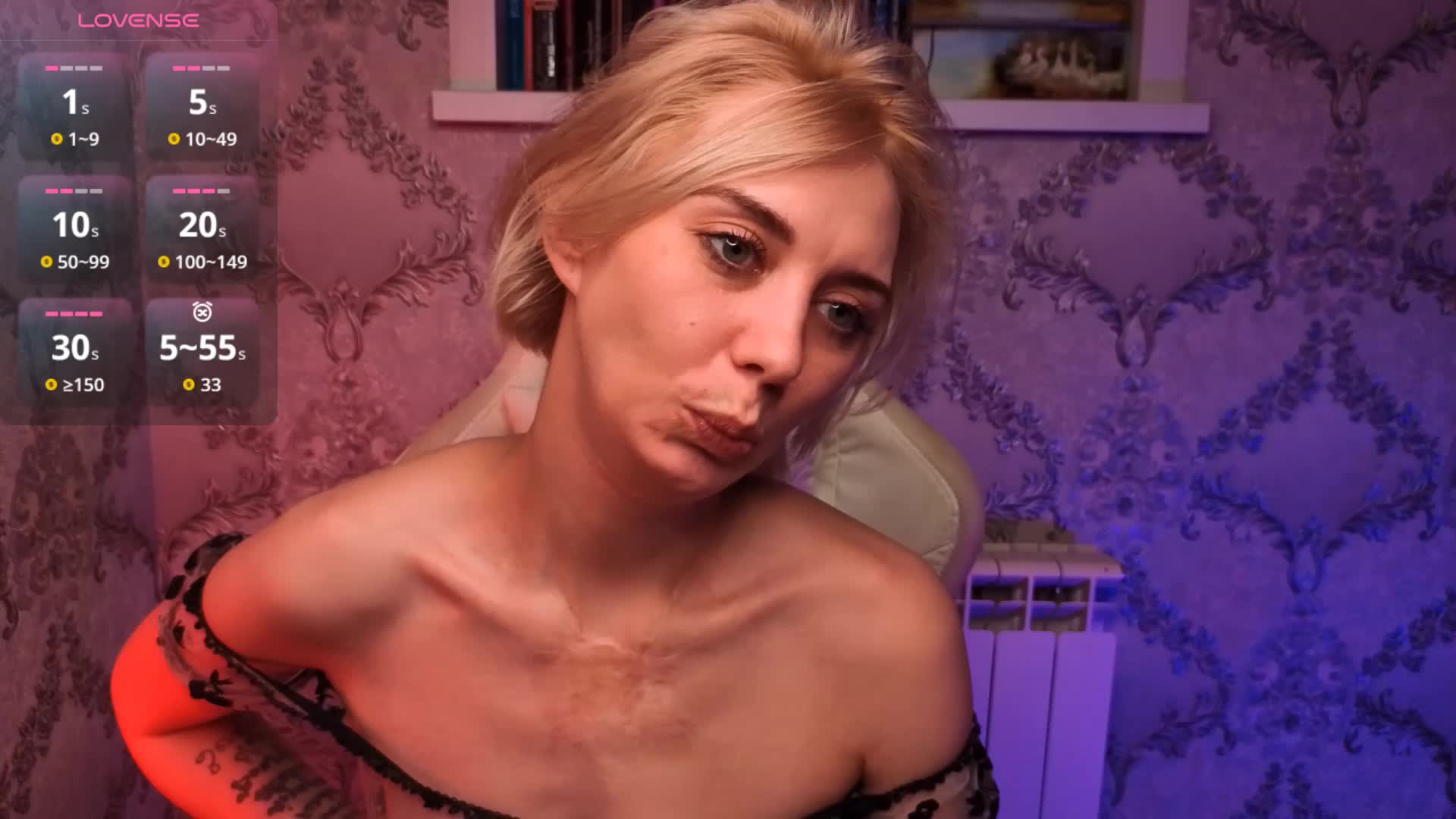 BlondIce Live Sex April 18, 2026