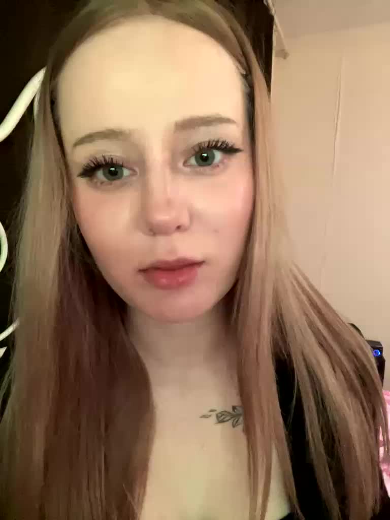 Mia_Wells Live Sex April 18, 2026