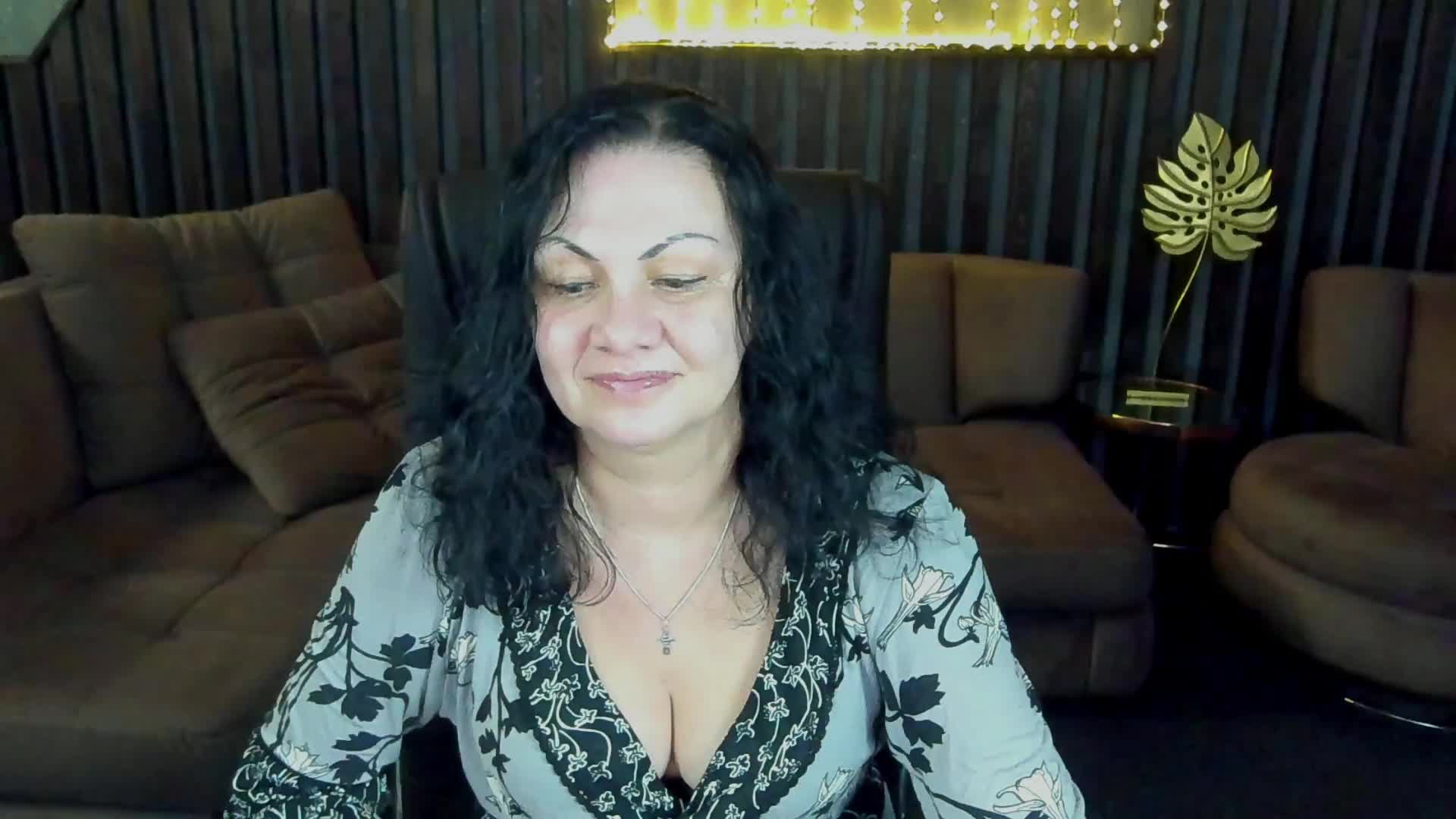 IrissMoon Live Sex April 18, 2026