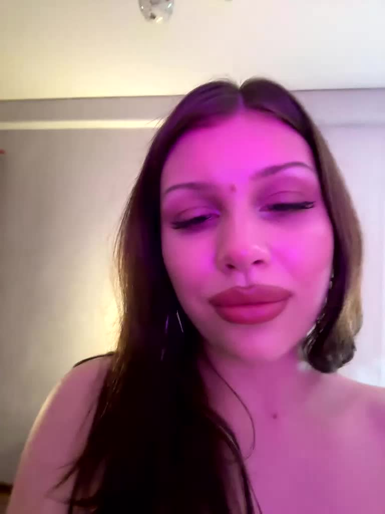 Iiiillllyyyy Live Sex April 18, 2026