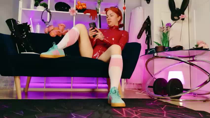 ella_kross Live Sex April 18, 2026