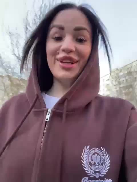 Polichkaaaa Live Sex April 19, 2026