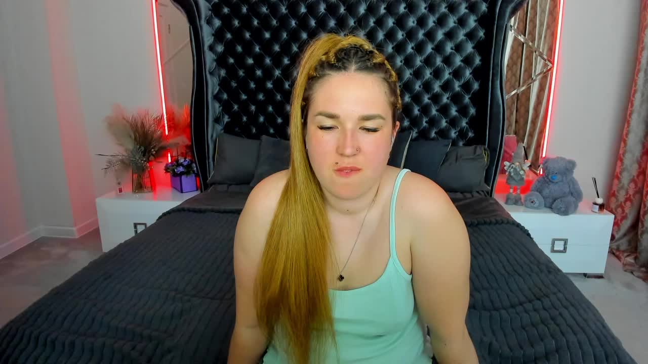 SofiiDarling Live Sex April 19, 2026