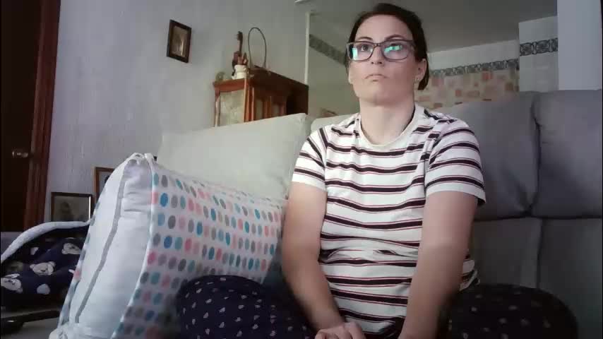 lolahueso Live Sex April 19, 2026