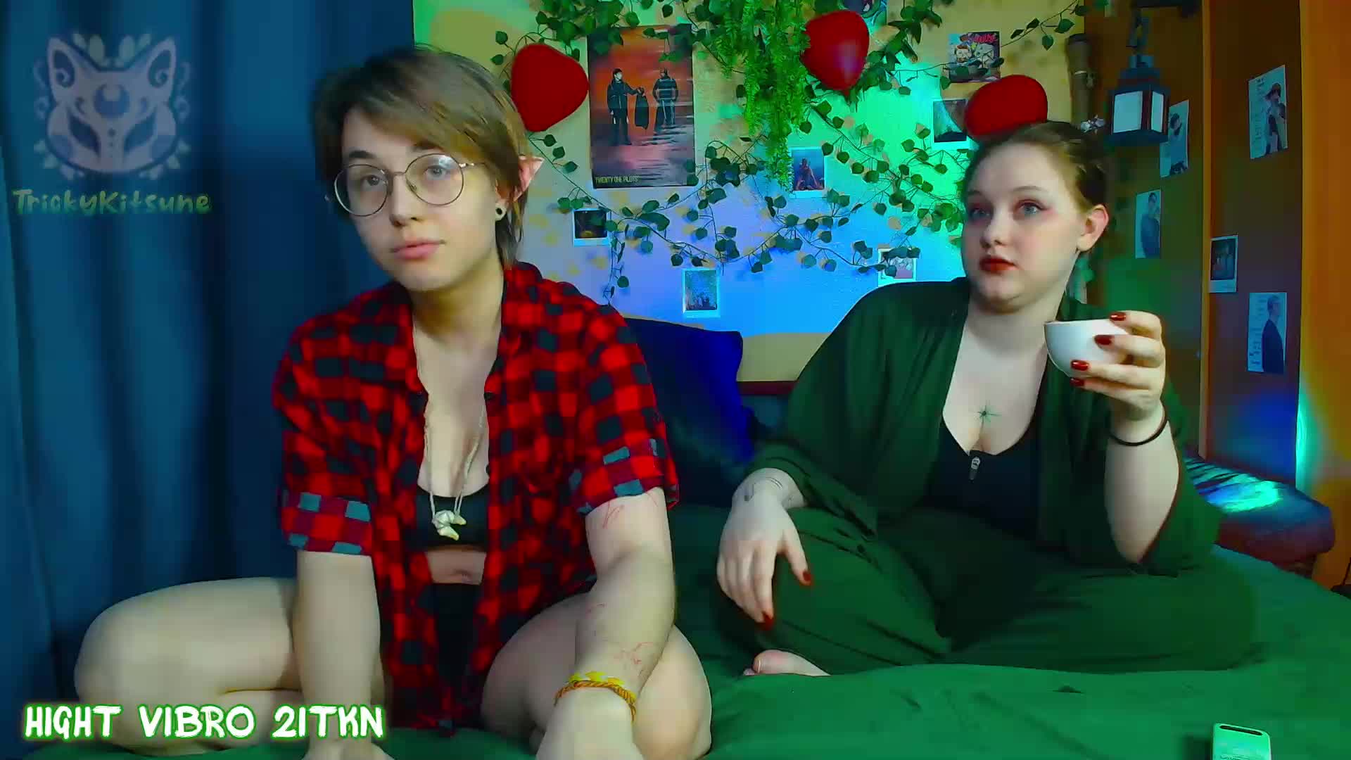 Tricky_Kitsune Live Sex April 19, 2026