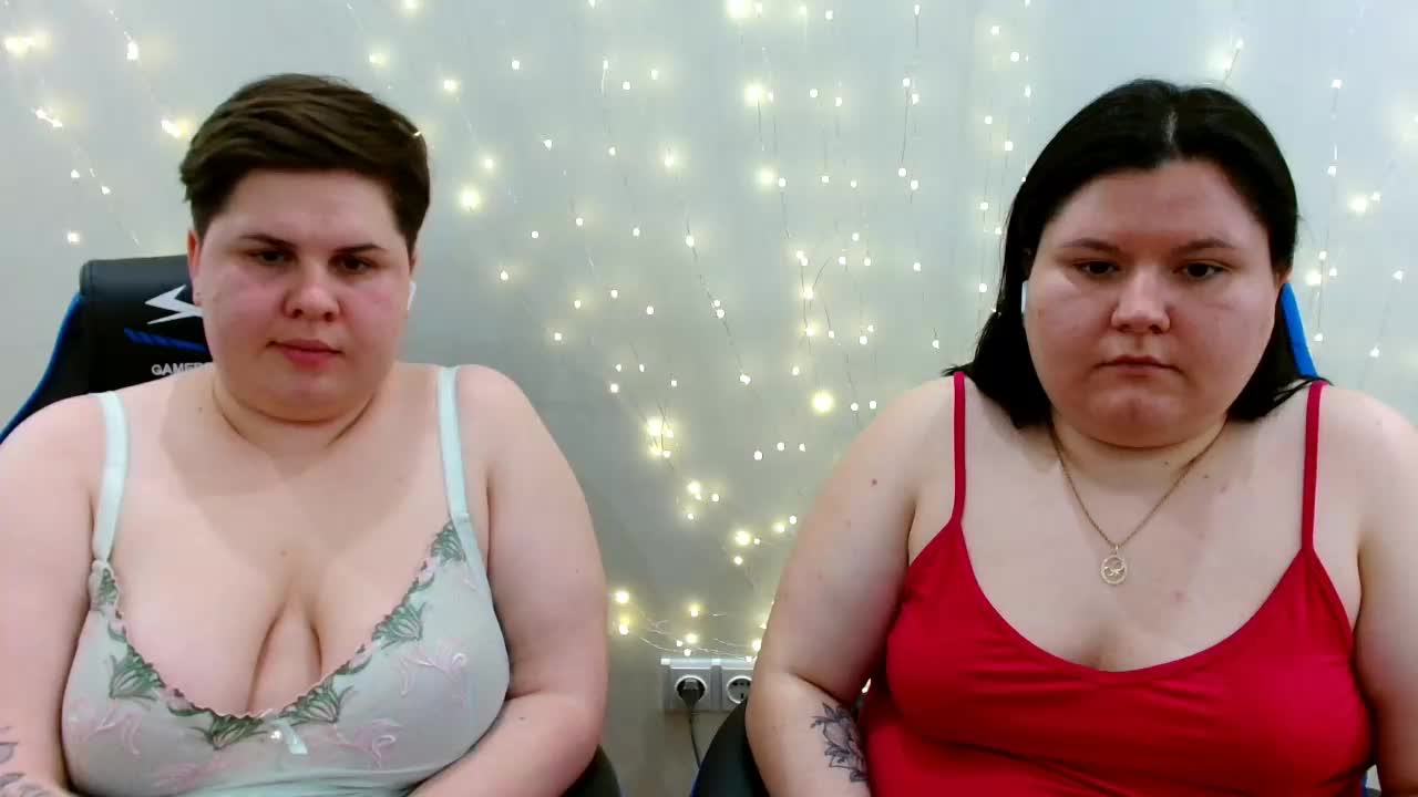 BeckyAndEllen Live Sex April 19, 2026