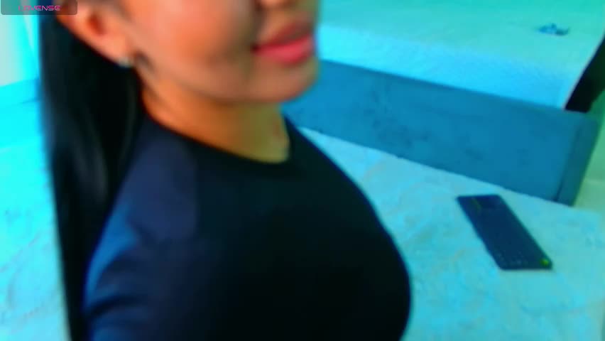 evanew_ Live Sex April 19, 2026