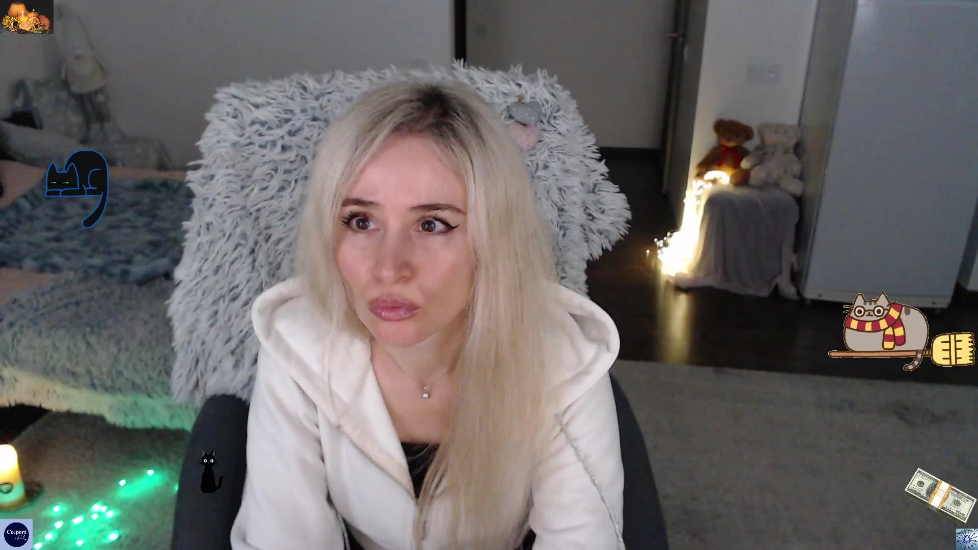 _Xyliganka777_ Live Sex April 20, 2026