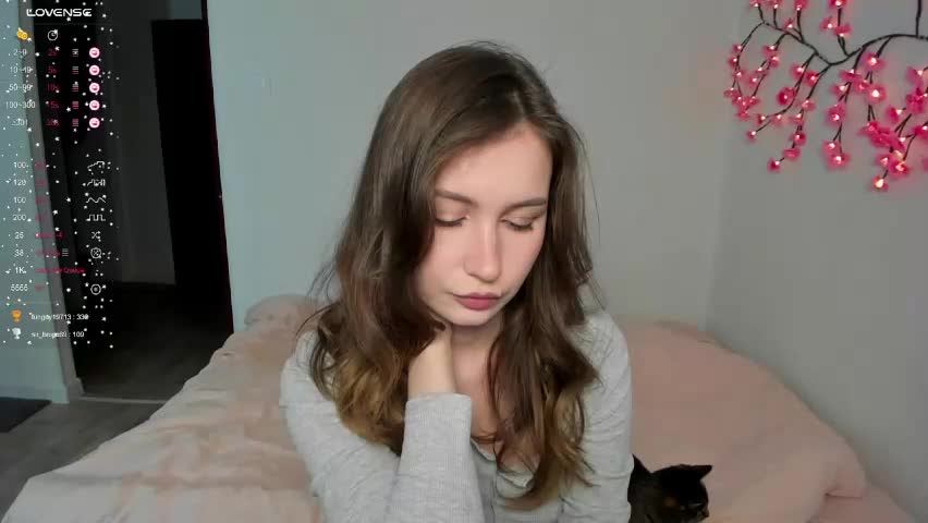 eumomino Live Sex April 20, 2026