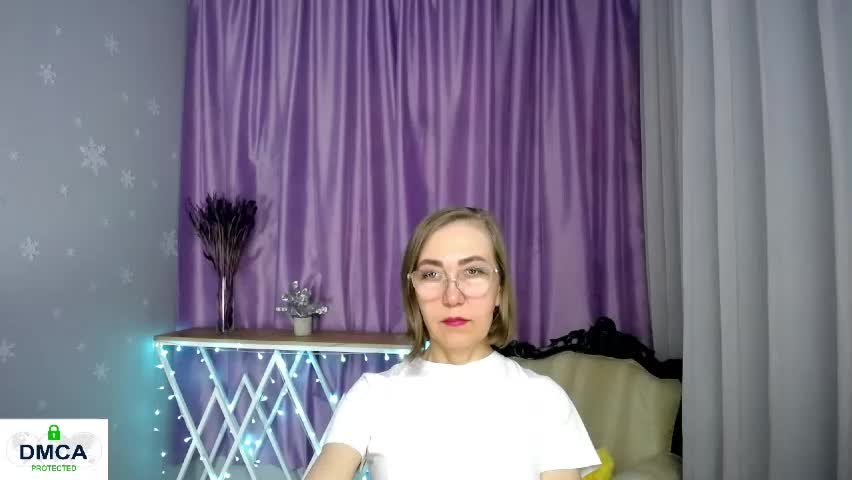 queen_a_n_i Live Sex April 21, 2026