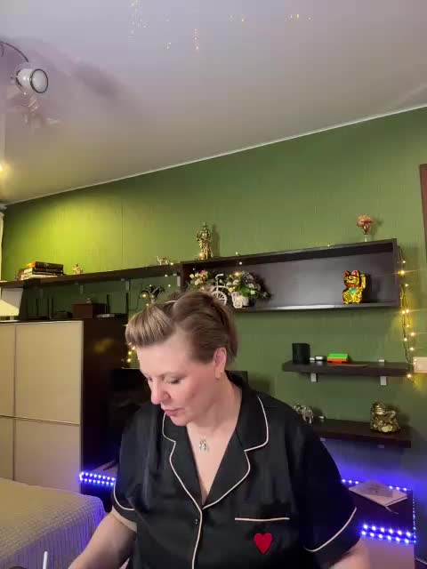 Veronika_Gold Live Sex April 21, 2026