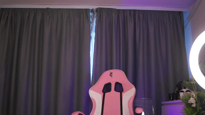nyrobinova Live Sex April 21, 2026