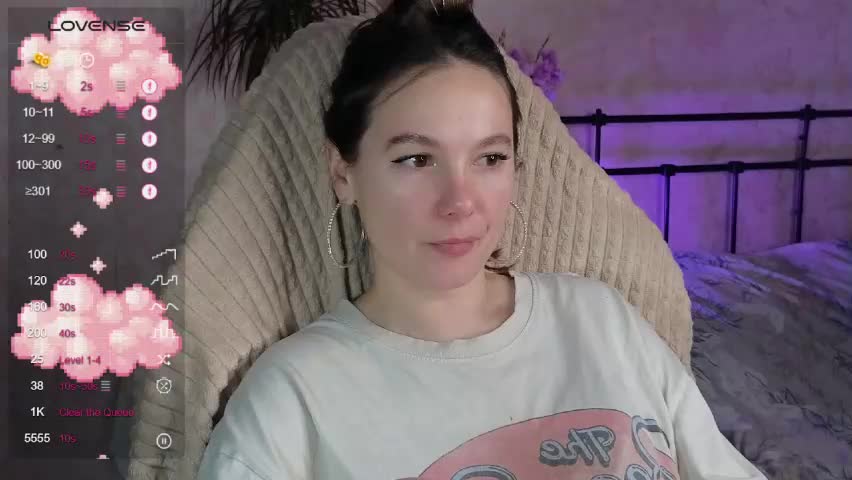 lil_luna_x Live Sex April 21, 2026