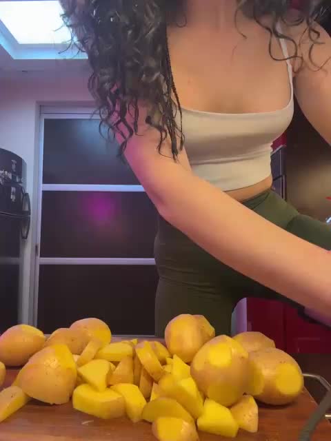 -DEVOCHKA-YYY- Live Sex April 21, 2026