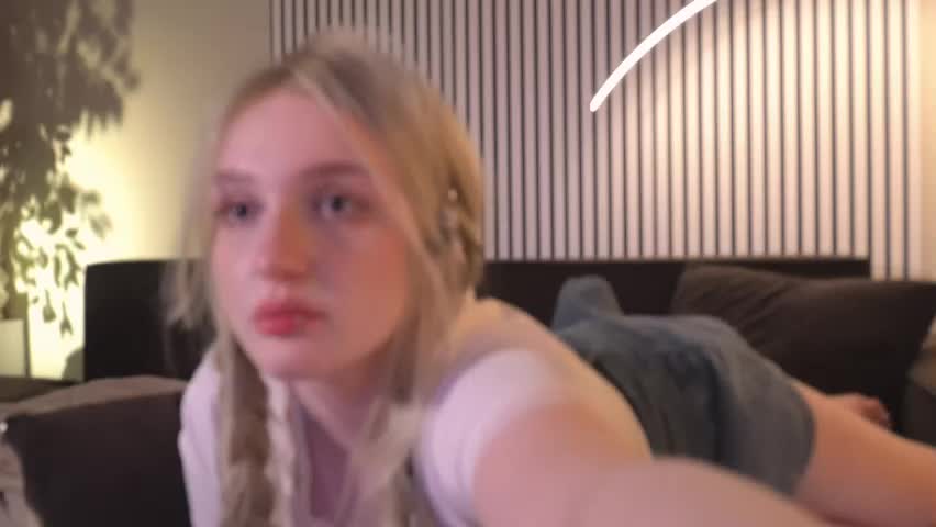 eliejay Live Sex April 21, 2026
