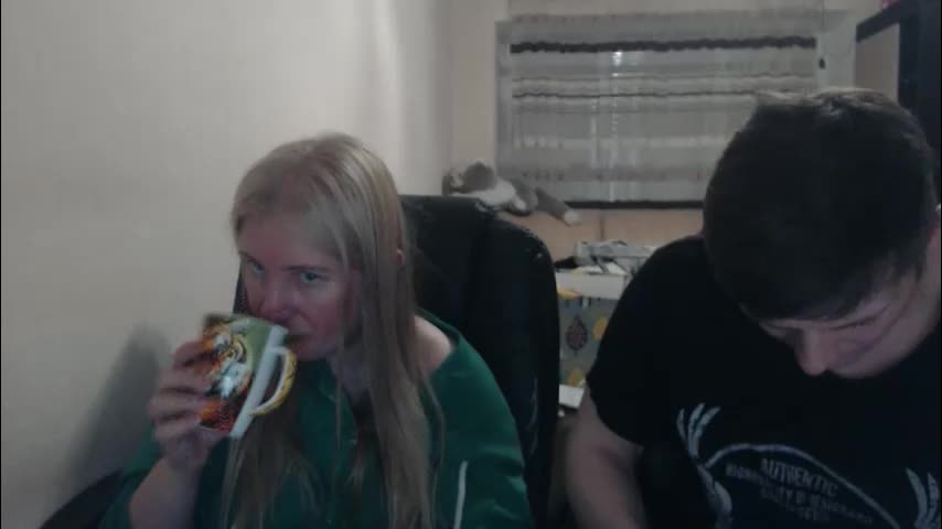 jenisandpeter Live Sex April 21, 2026