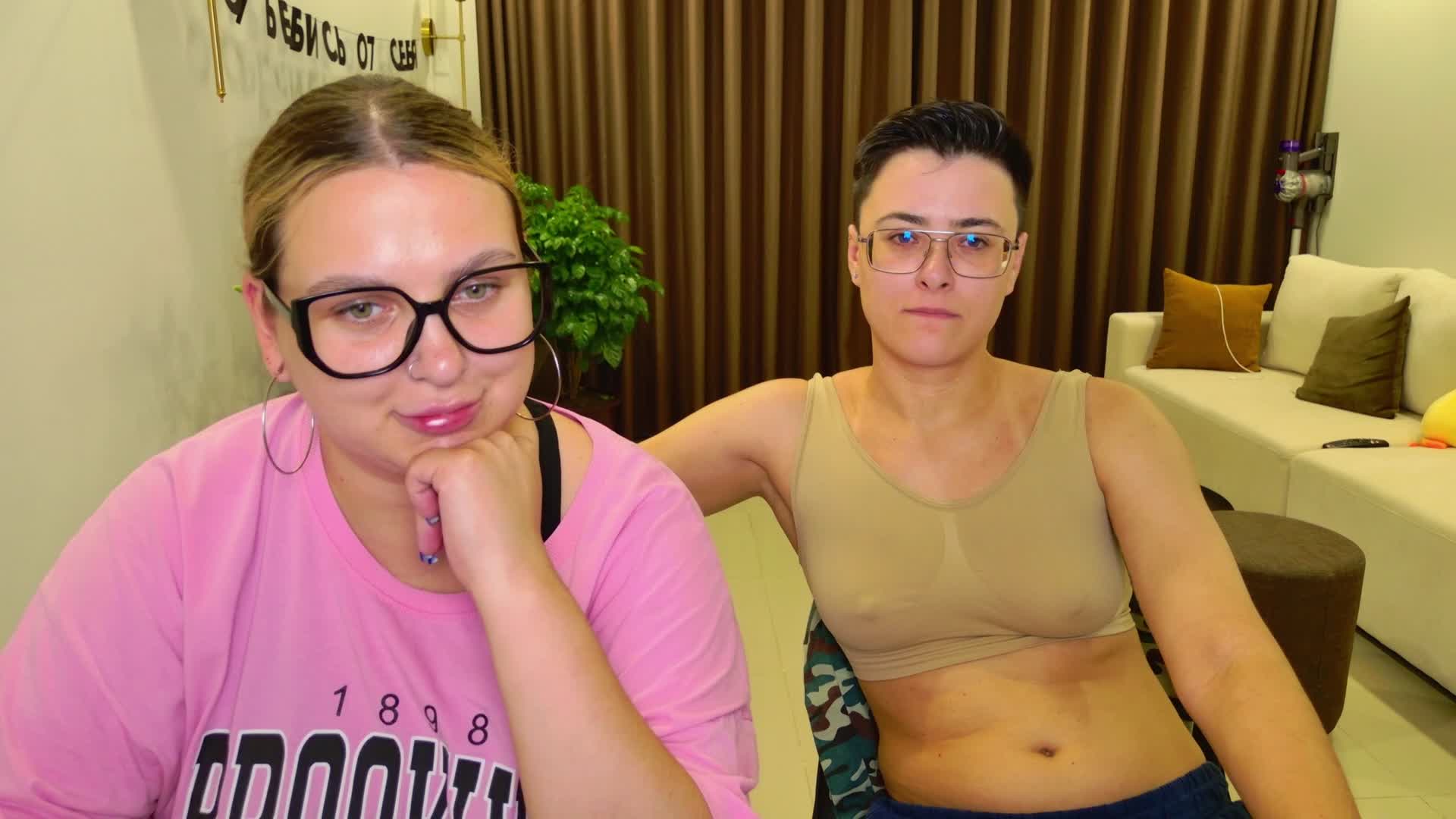 dreamteamgirls Live Sex April 21, 2026