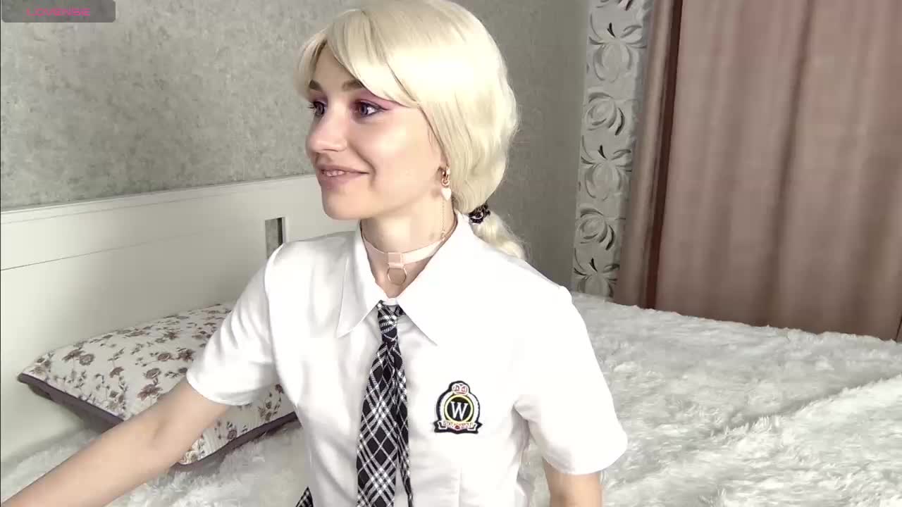 MillaLunaStiy Live Sex April 21, 2026