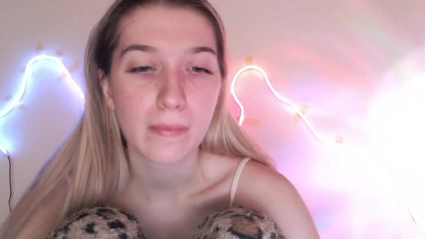 honeyveil Live Sex April 21, 2026