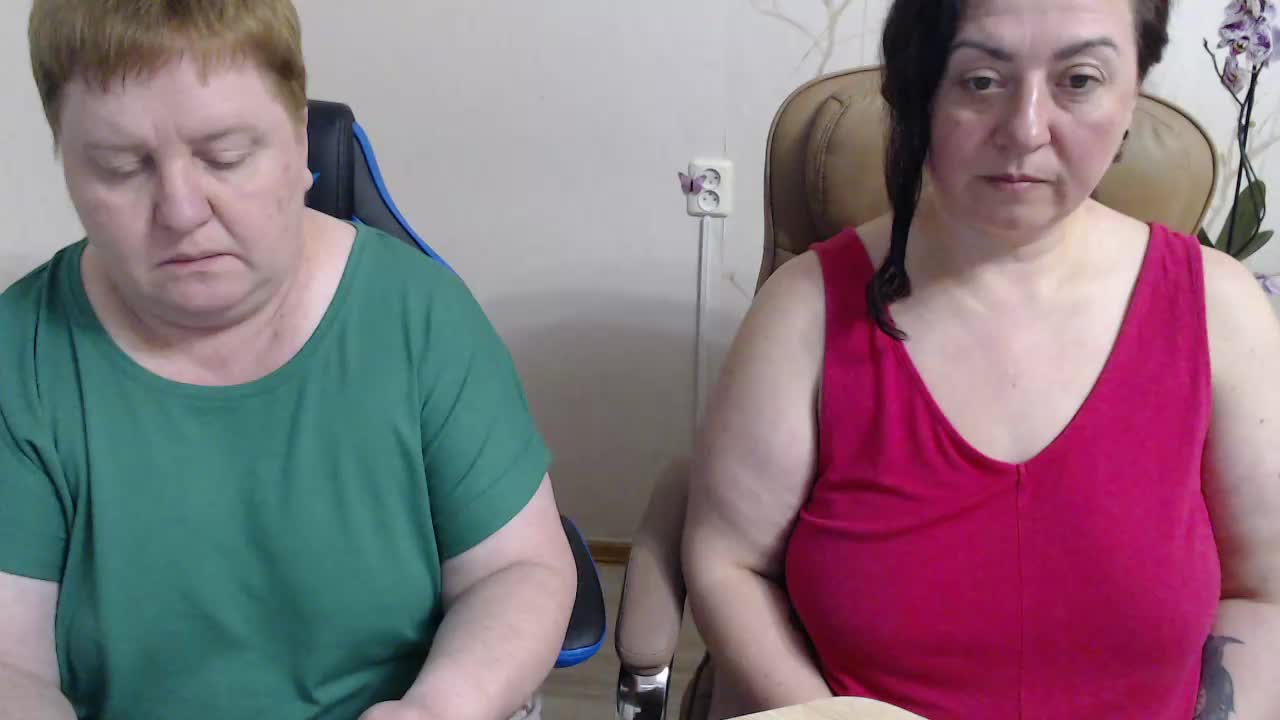 XMollyJaneEX Live Sex April 21, 2026