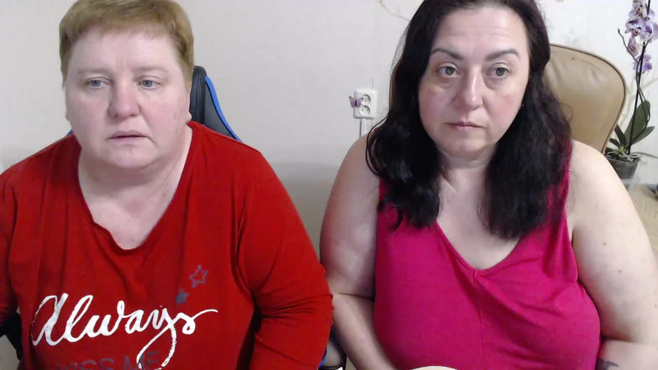 XMollyJaneEX Live Sex April 21, 2026