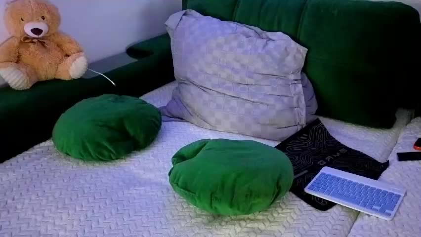 sweetania_ Live Sex April 21, 2026