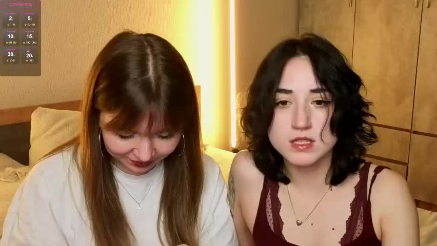 _reverse_gang_ Live Sex April 22, 2026